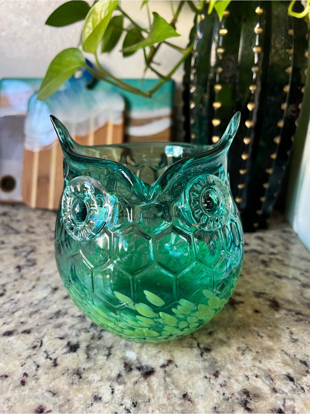 Honeycomb Owl Vase Green Art Glass Vintage
